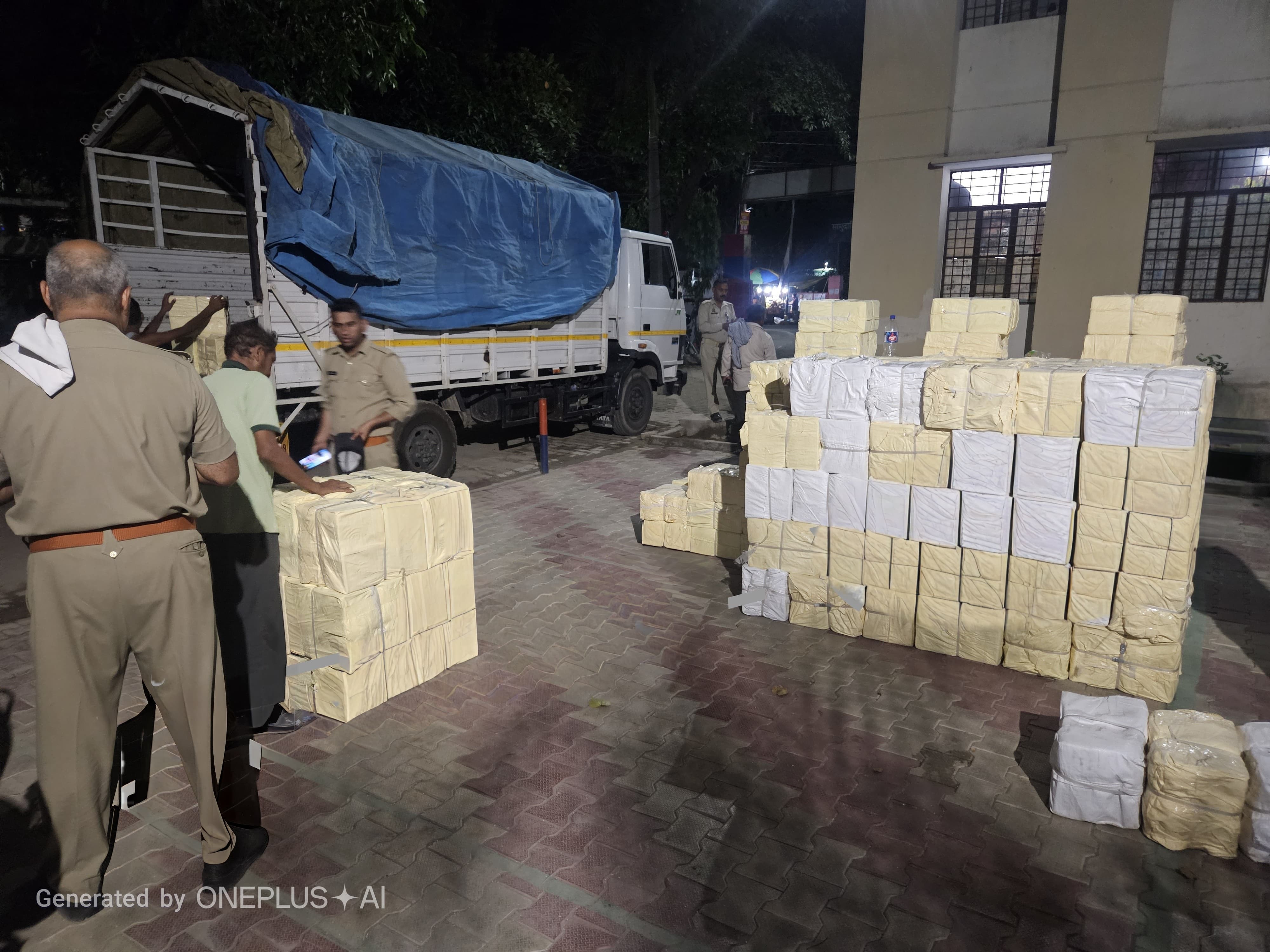 सरसावा पुलिस को मिली बड़ी कामयाबी, हरियाणा से लाई जा रही लाखों की अंग्रेजी शराब बरामद