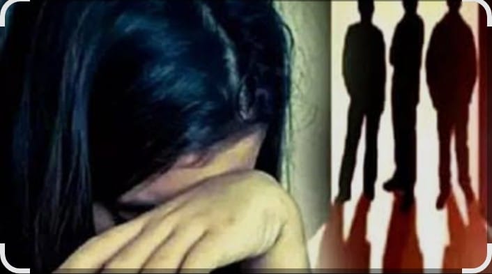 सहेली के साथ वाटर पार्क घूमने निकली नाबालिग से सामूहिक दुष्कर्म