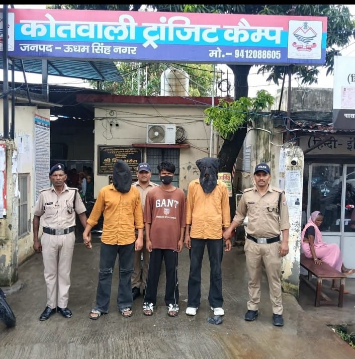 ट्रांजिट कैंप पुलिस का बड़ा एक्शन! चोरी की स्प्लेंडर बाइक बरामद 3 शातिर वाहन चोर गिरफ्तार